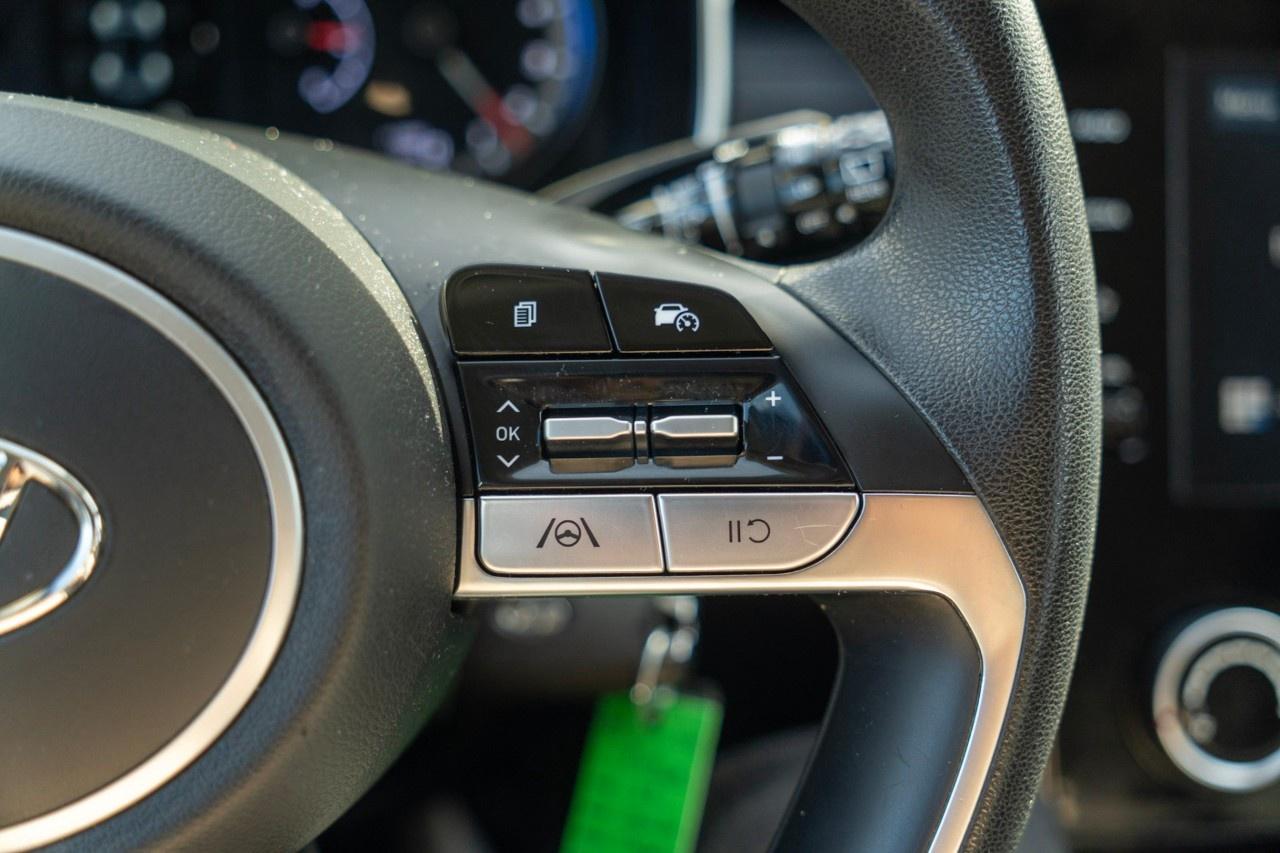 2022 Hyundai Tucson Essential AWD Photo
