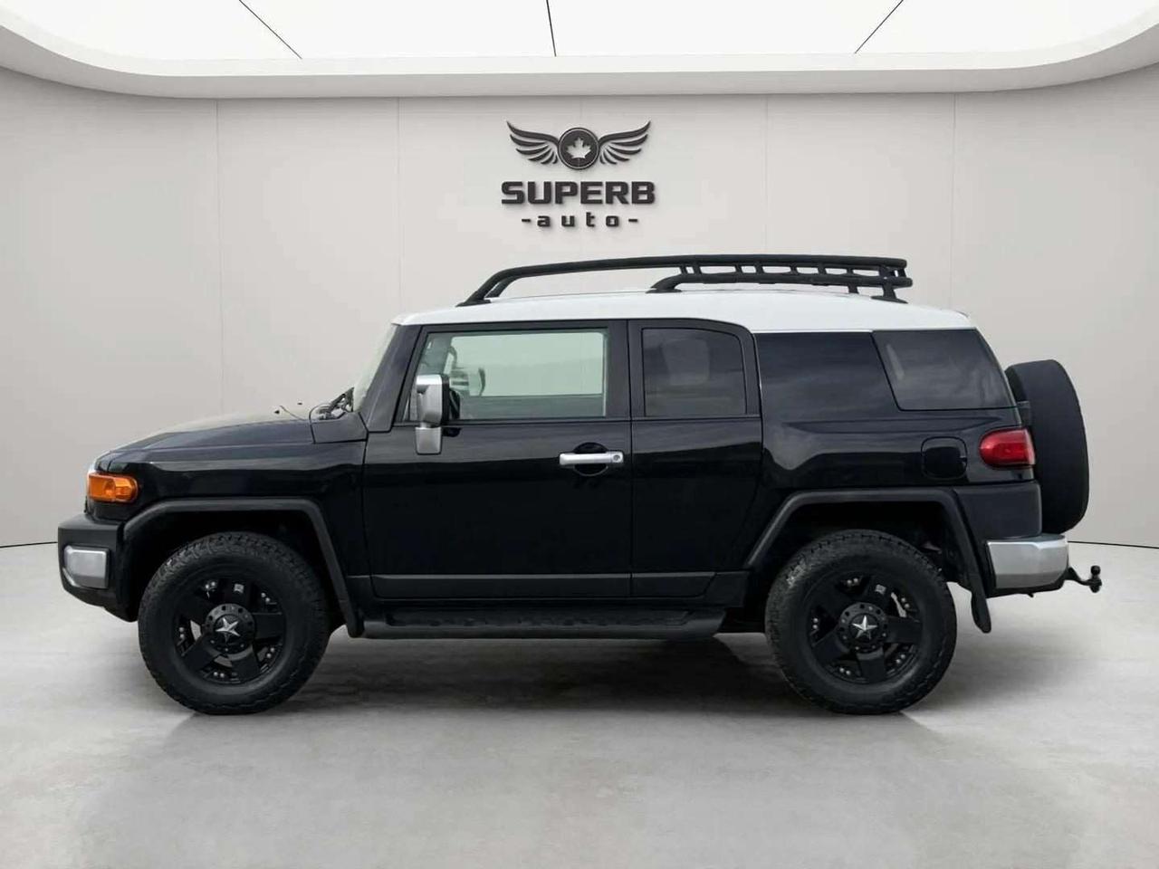 2007 Toyota FJ Cruiser 4WD   NO ACCIDENT Photo3