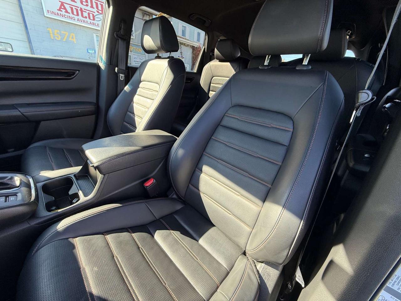 2024 Honda CR-V Touring HYBRID *CERTIFIED* Photo