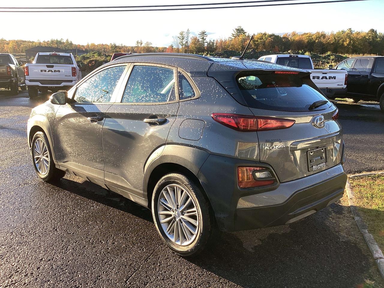 2021 Hyundai KONA Preferred Photo4