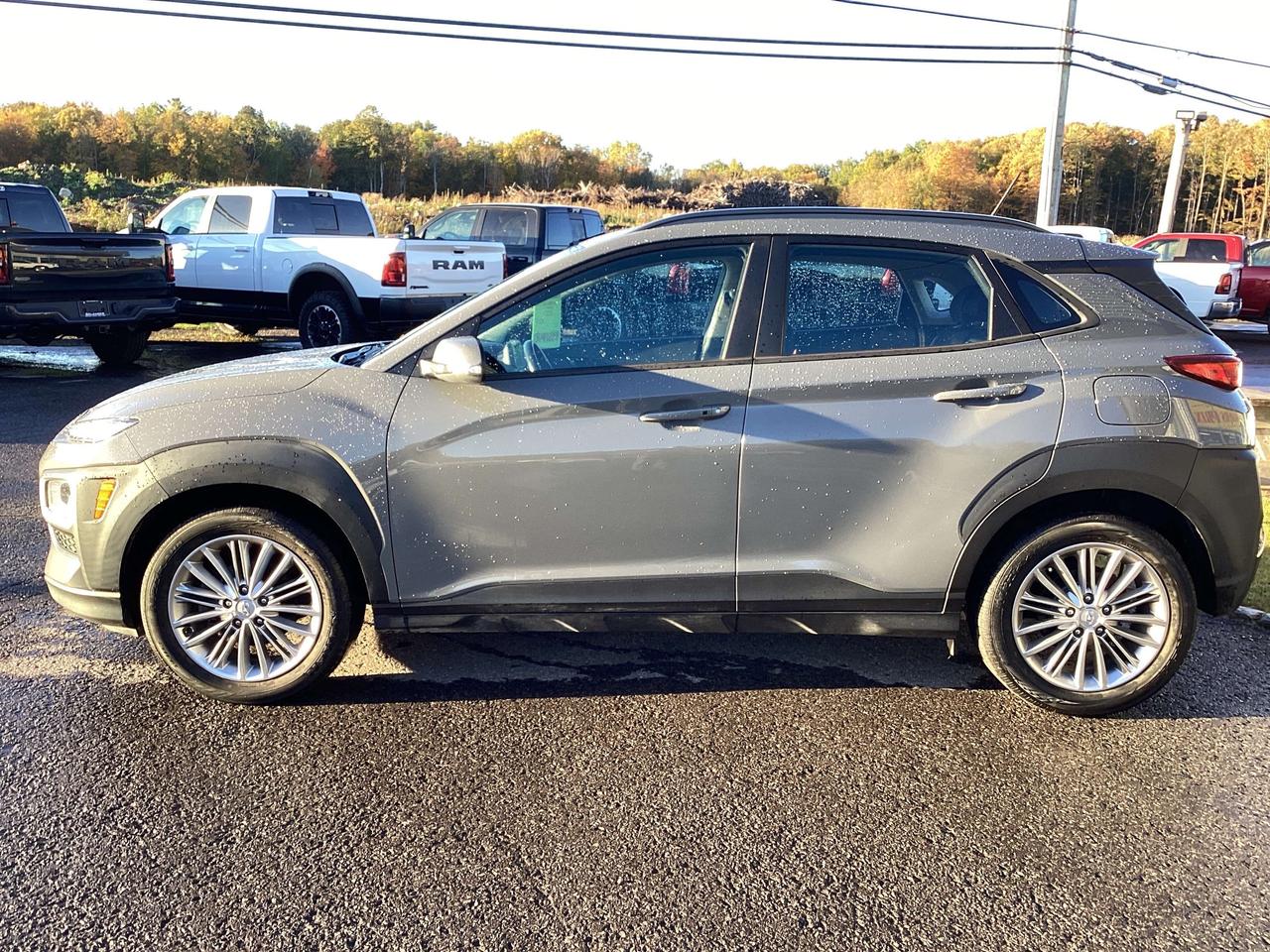 2021 Hyundai KONA Preferred Photo3