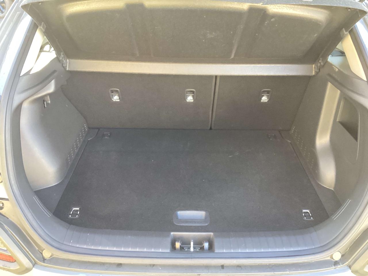 2021 Hyundai KONA Preferred Photo