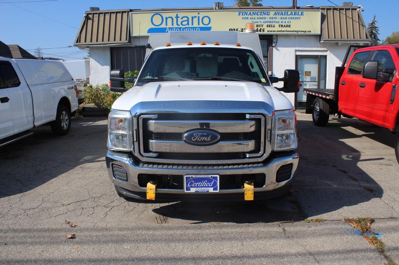 2016 Ford F-350 XLT Service body truck DRW 6.2L Gas Photo