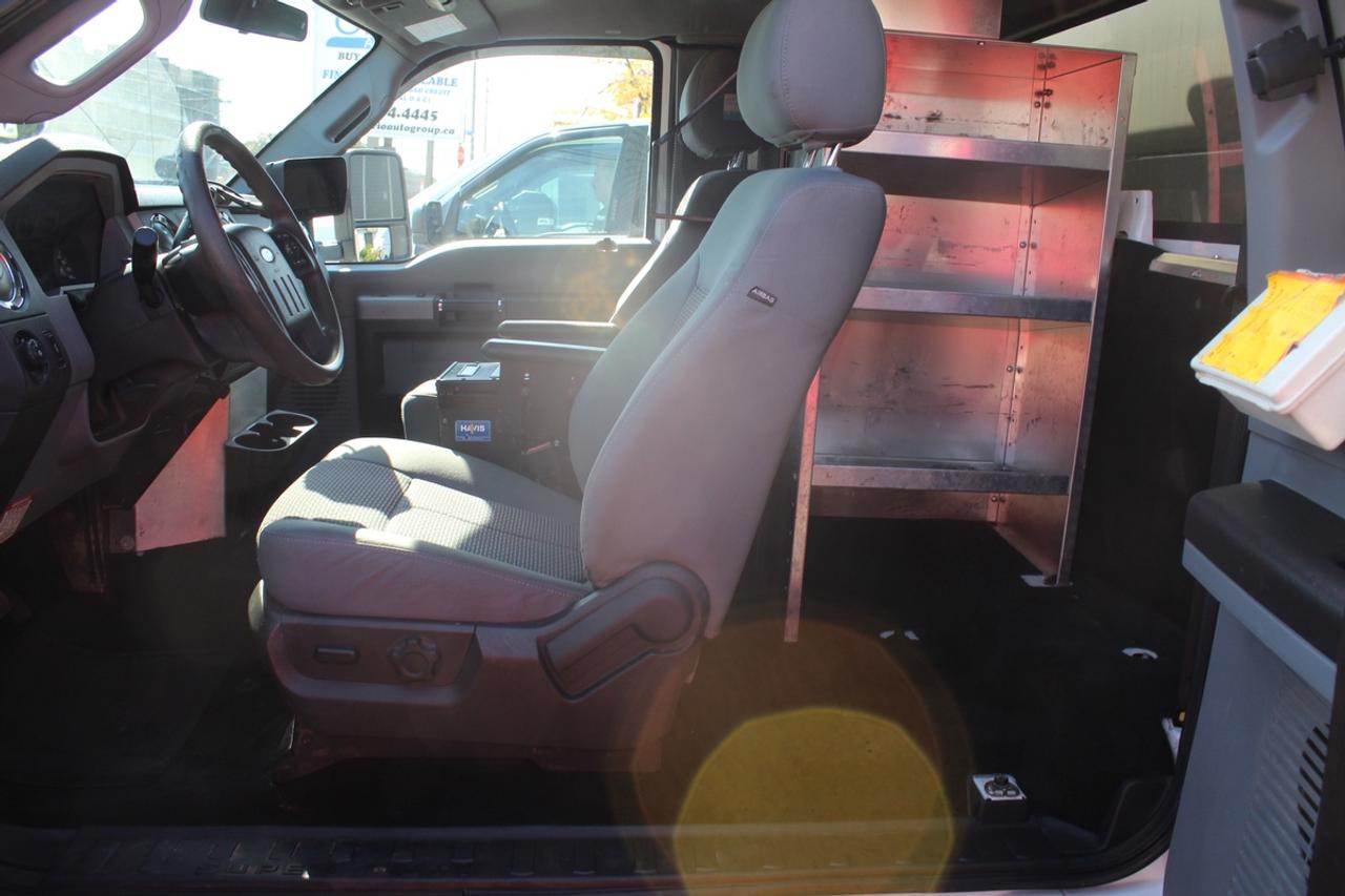2016 Ford F-350 XLT Service body truck DRW 6.2L Gas Photo