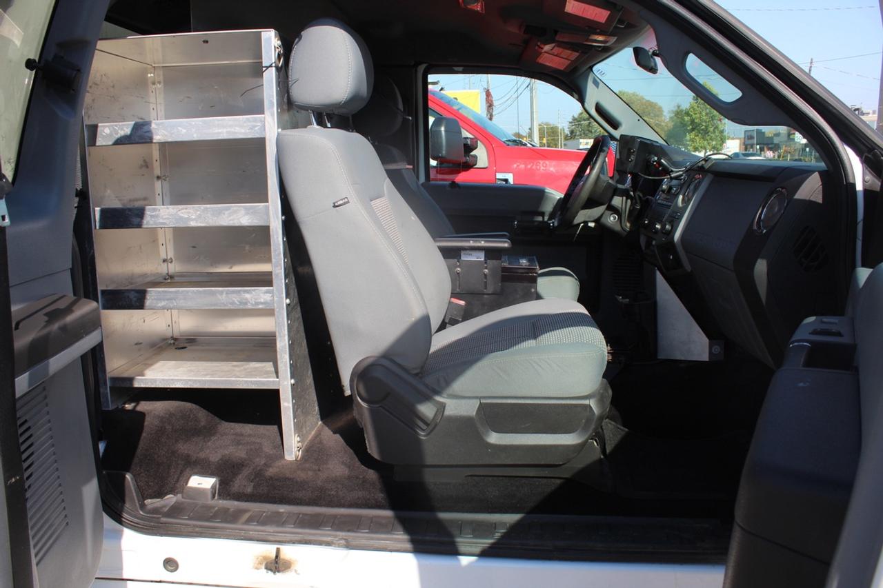 2016 Ford F-350 XLT Service body truck DRW 6.2L Gas Photo