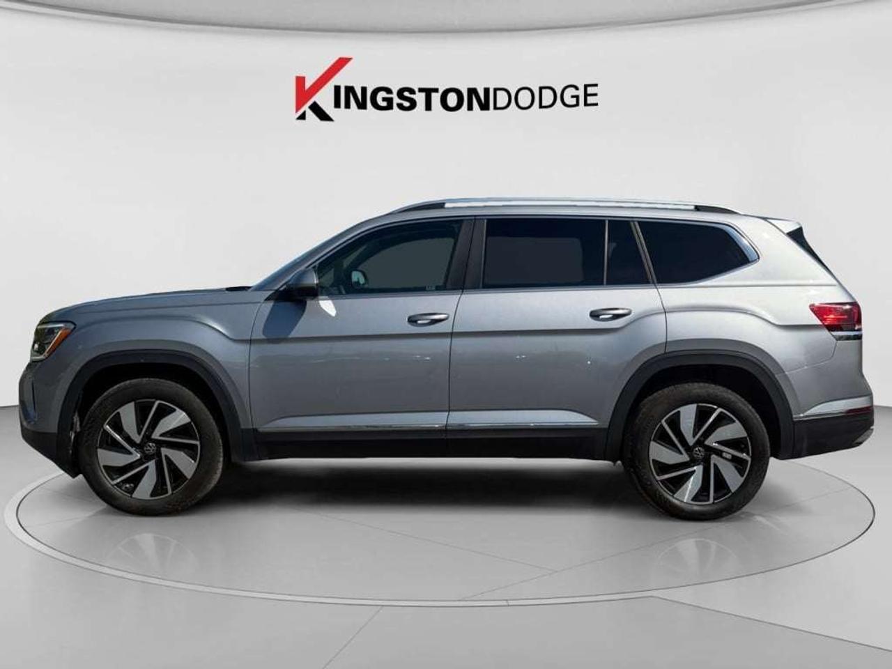 2024 Volkswagen Atlas Highline AWD Photo