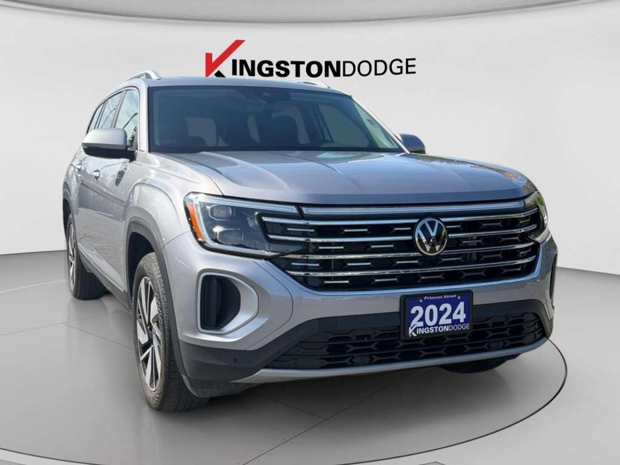 2024 Volkswagen Atlas Highline AWD Photo