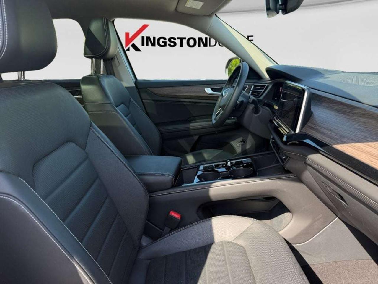 2024 Volkswagen Atlas Highline AWD Photo