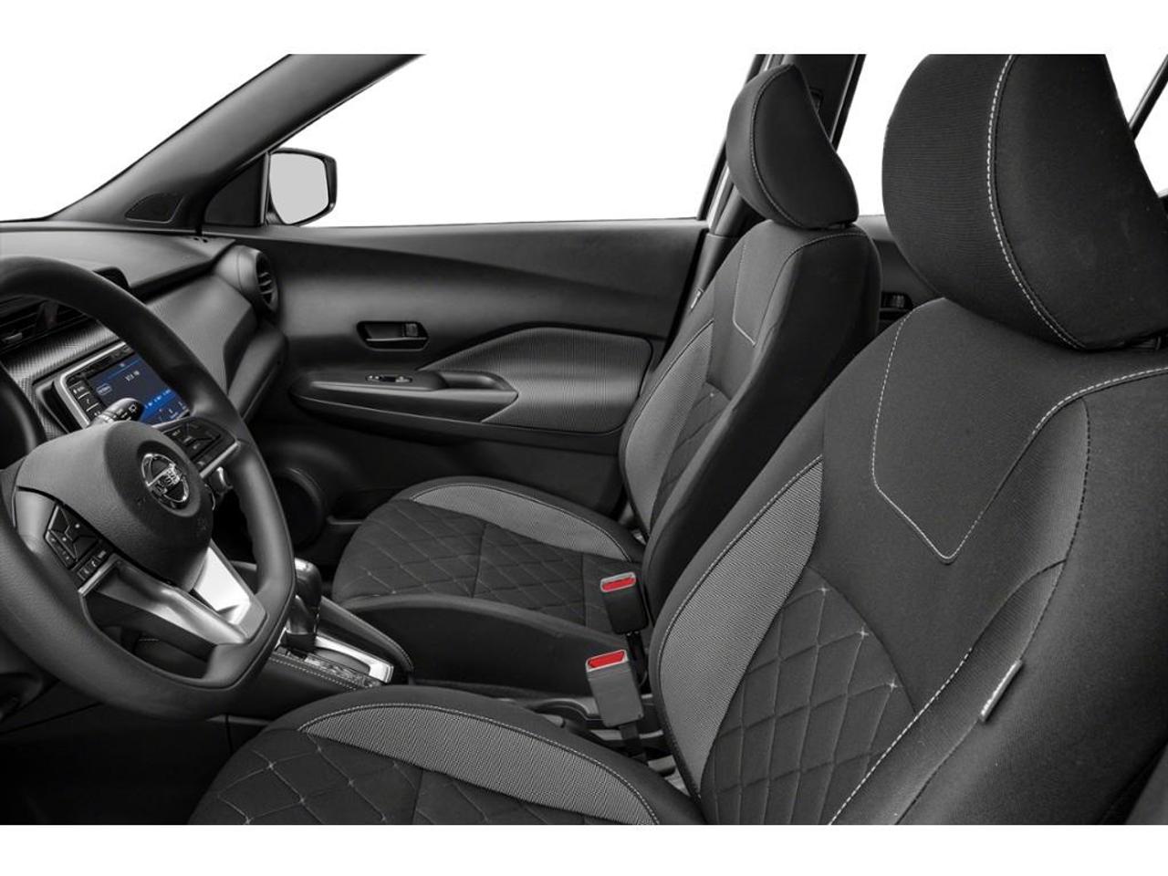 2018 Nissan Kicks SV (CVT) 4dr Front-Wheel Drive Photo