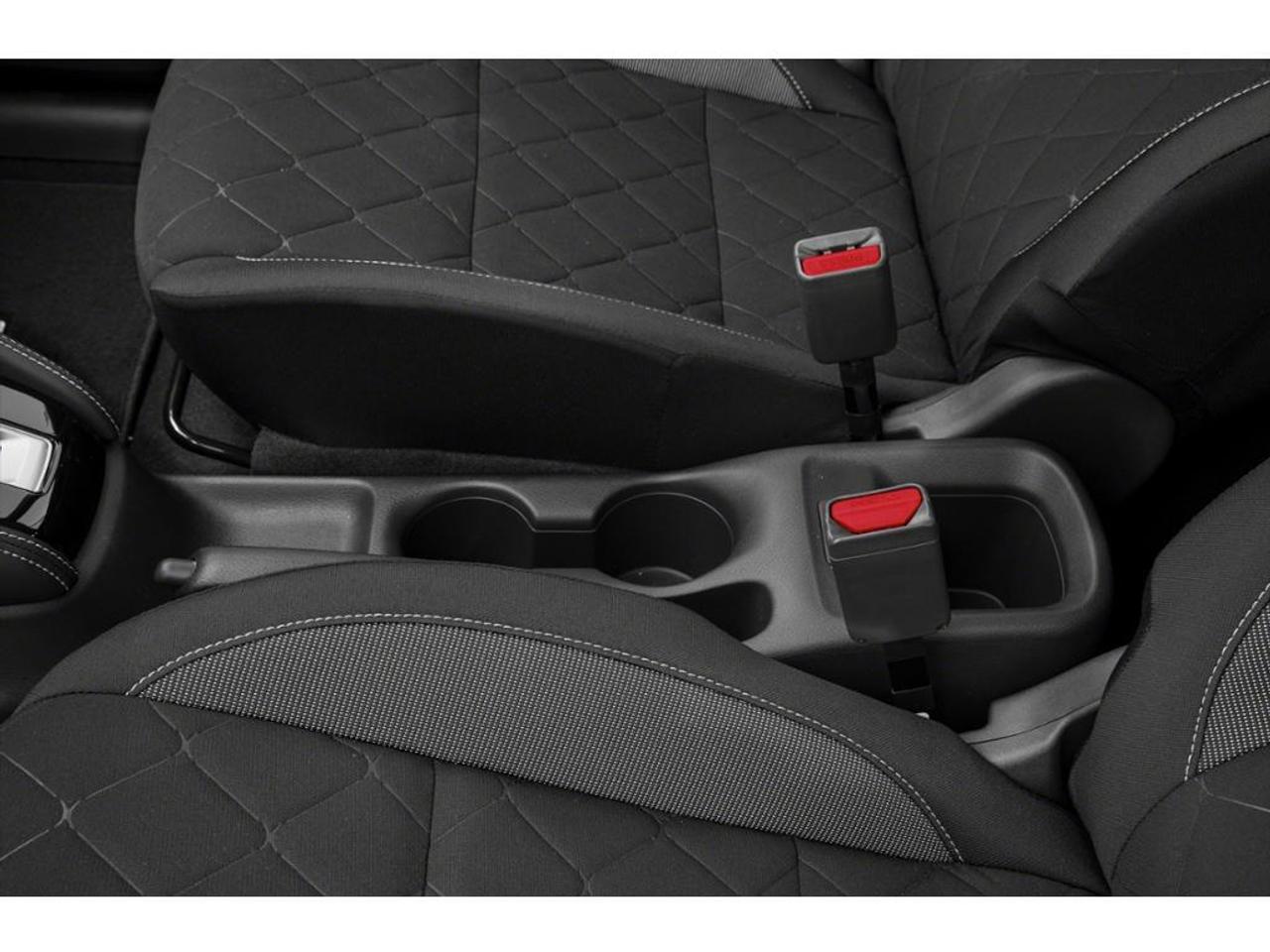 2018 Nissan Kicks SV (CVT) 4dr Front-Wheel Drive Photo