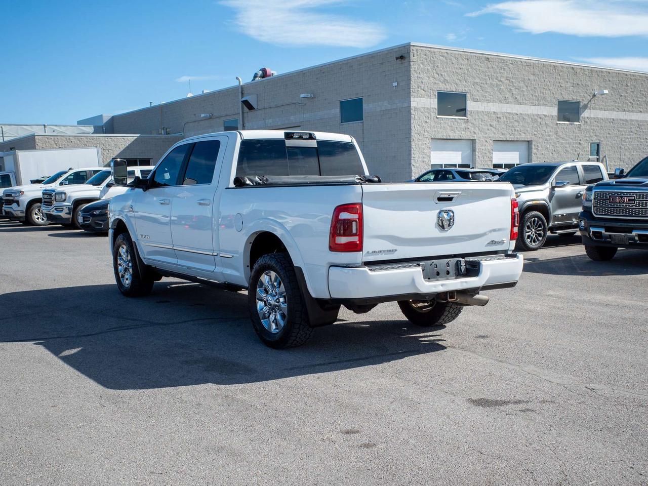 2022 RAM 2500 Limited - Retractable Running Boards   Tow Hooks Photo