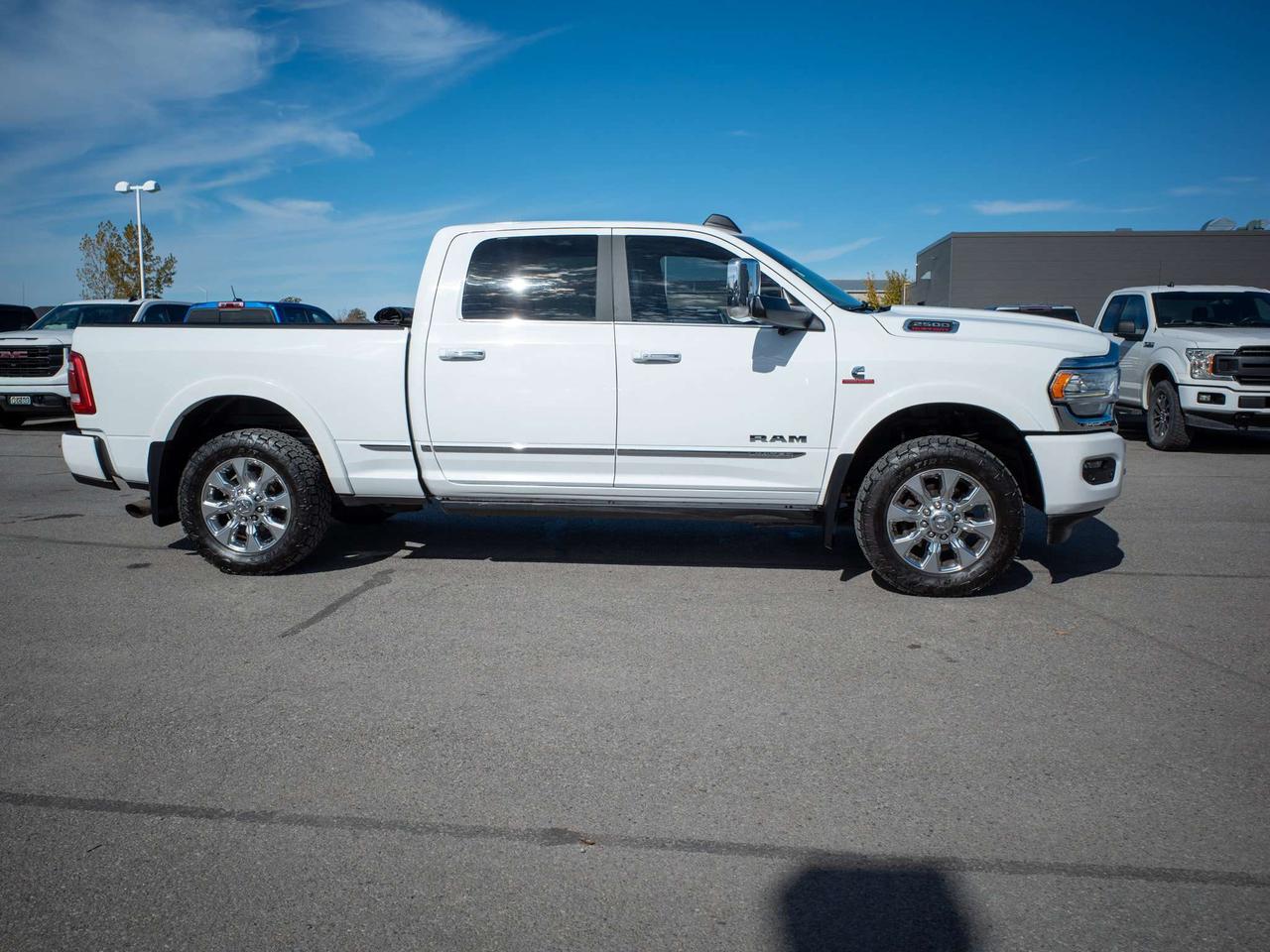 2022 RAM 2500 Limited - Retractable Running Boards   Tow Hooks Photo