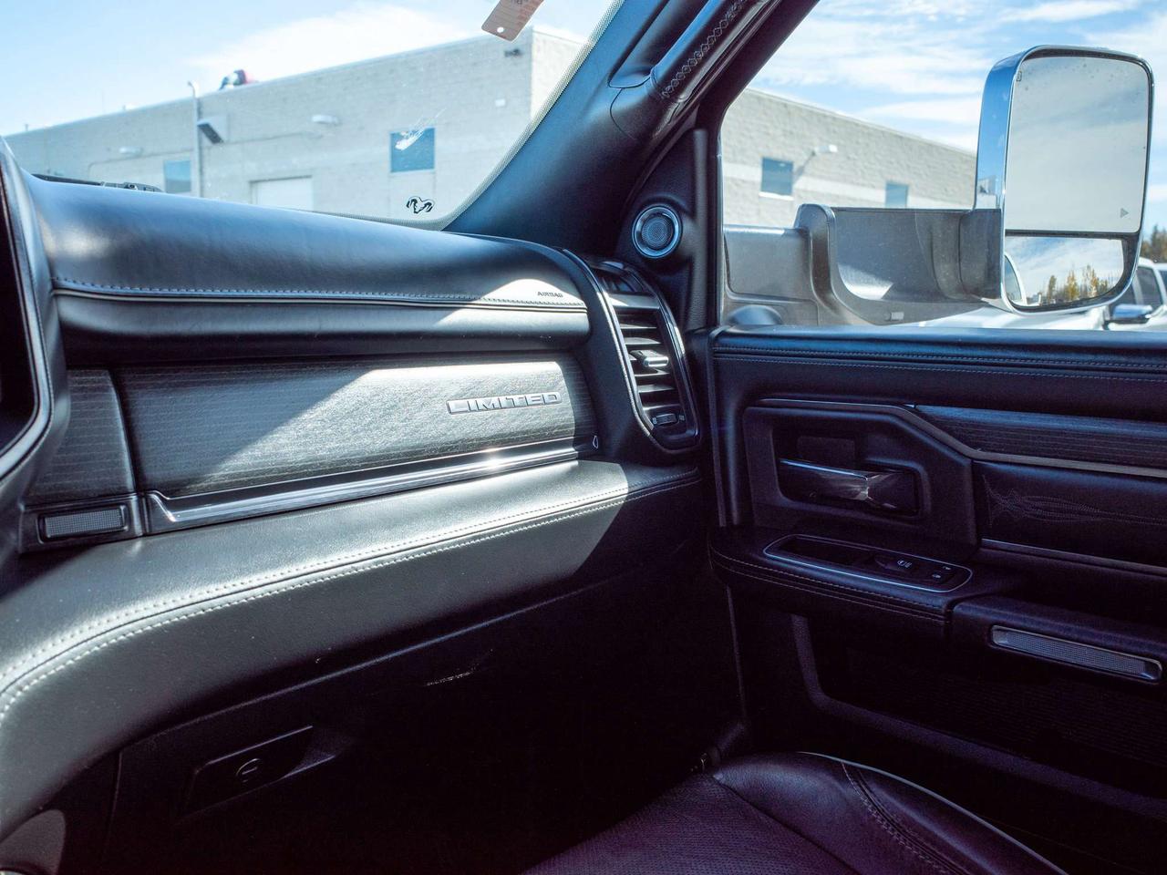 2022 RAM 2500 Limited - Retractable Running Boards   Tow Hooks Photo