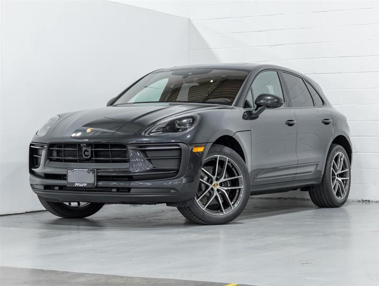2026 Porsche Macan  Photo