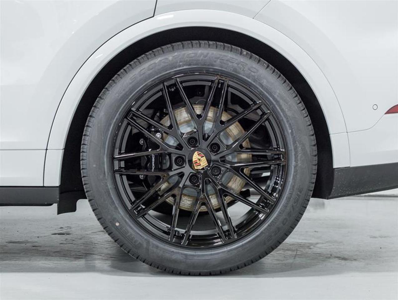 2026 Porsche Cayenne  Photo
