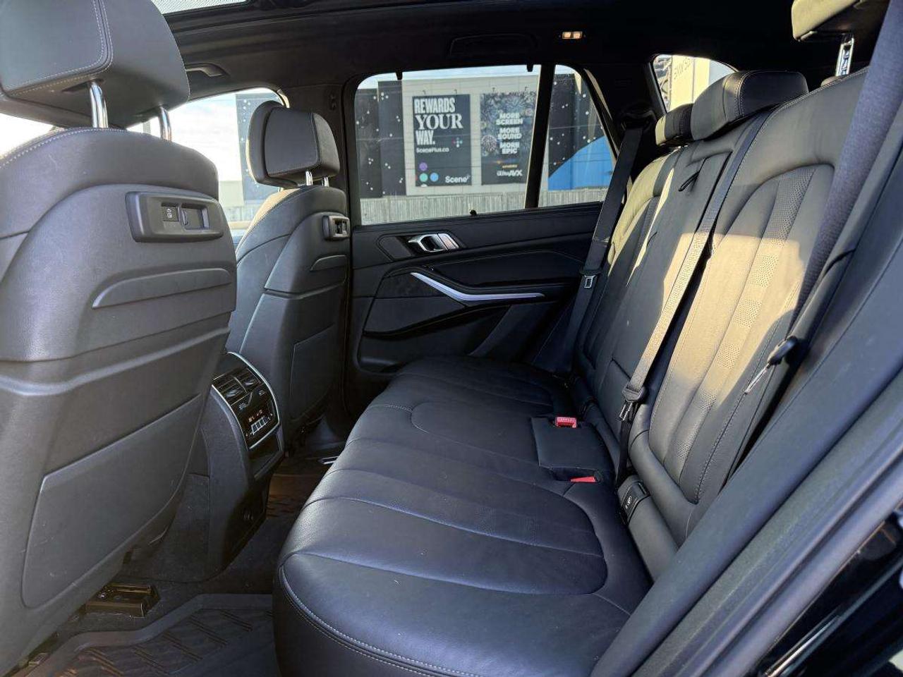 2022 BMW X5 XDRIVE40I   PREMIUM ENHACED PACKAGE   M SPORT PACKAGE   ADVANCED DRIVER ASSISTANCE Photo