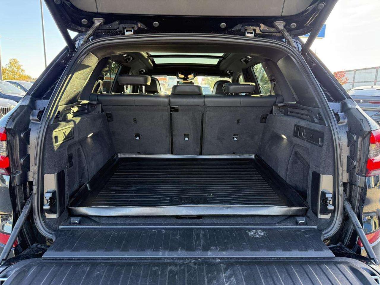 2022 BMW X5 XDRIVE40I   PREMIUM ENHACED PACKAGE   M SPORT PACKAGE   ADVANCED DRIVER ASSISTANCE Photo
