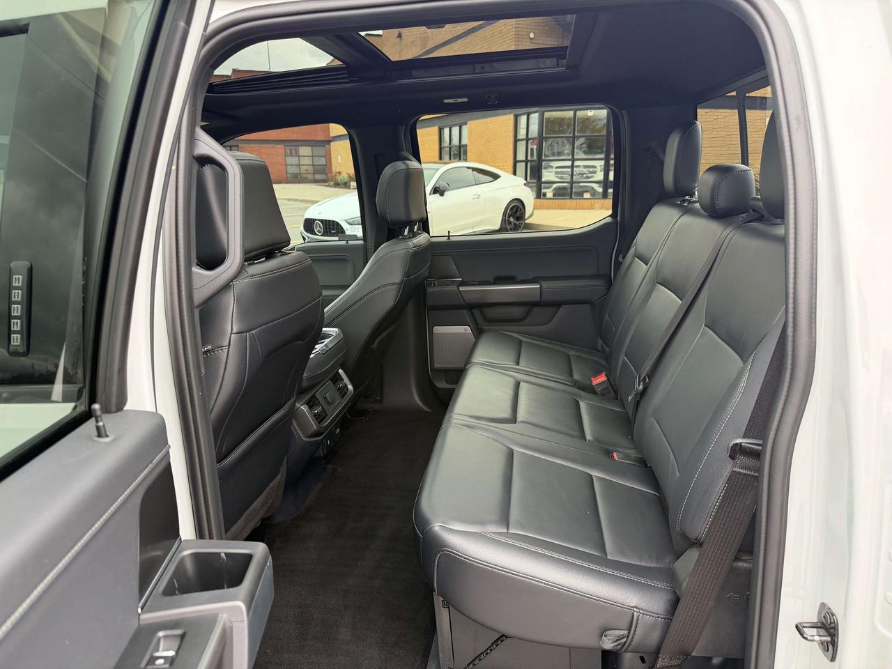 2024 Ford F-150 XLT Leather Pano Roof 2.7 Ecoboost Super Crew Photo