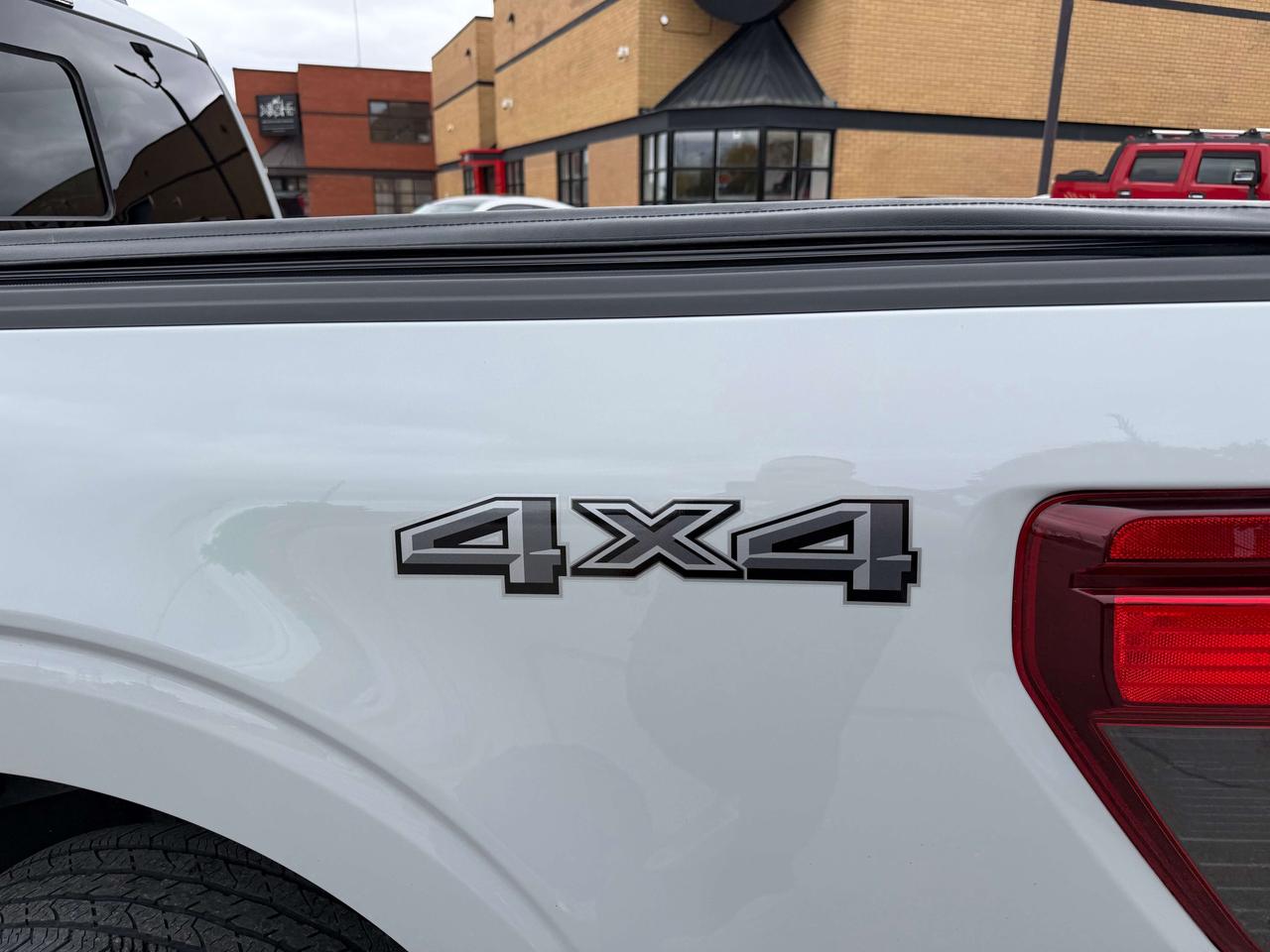 2024 Ford F-150 XLT Leather Pano Roof 2.7 Ecoboost Super Crew Photo