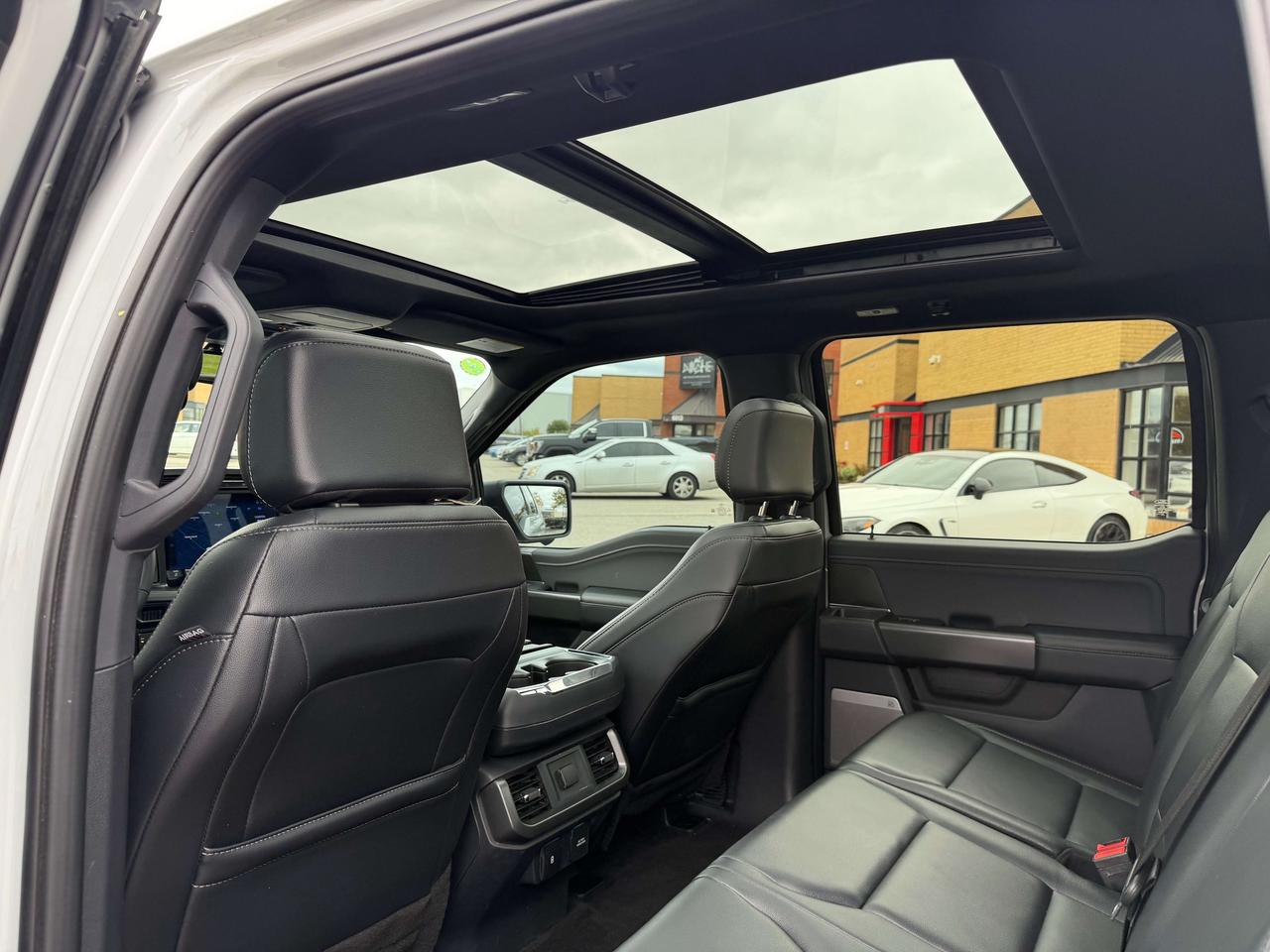 2024 Ford F-150 XLT Leather Pano Roof 2.7 Ecoboost Super Crew Photo
