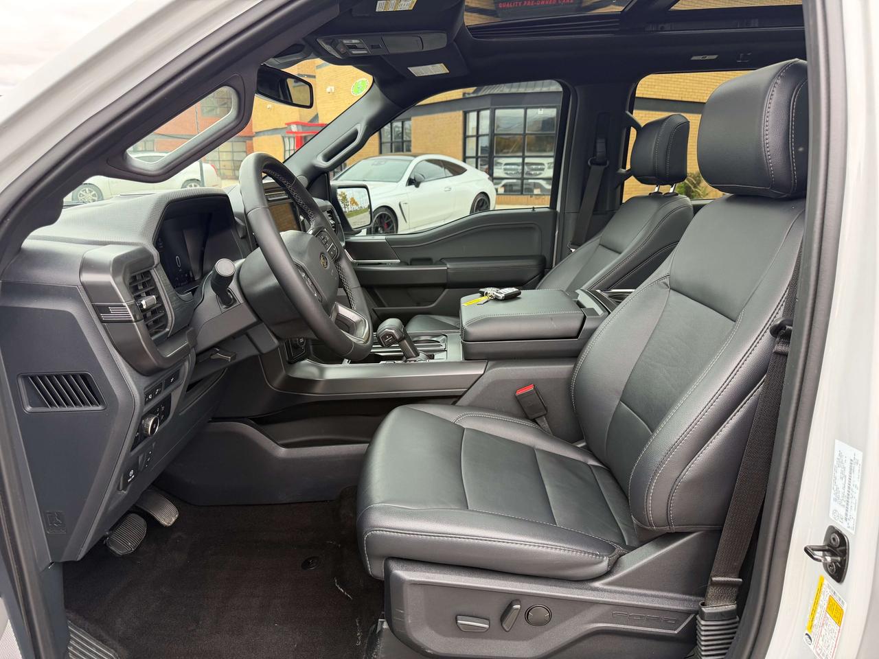 2024 Ford F-150 XLT Leather Pano Roof 2.7 Ecoboost Super Crew Photo