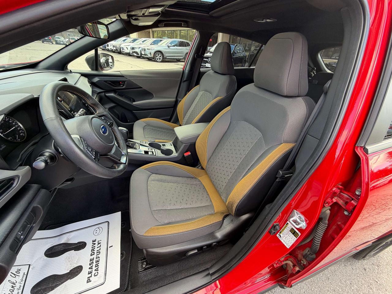 2024 Subaru Crosstrek ONYX/PWR ROOF/HEATED SEATS/BACK UP CAM/CALL PICTON Photo
