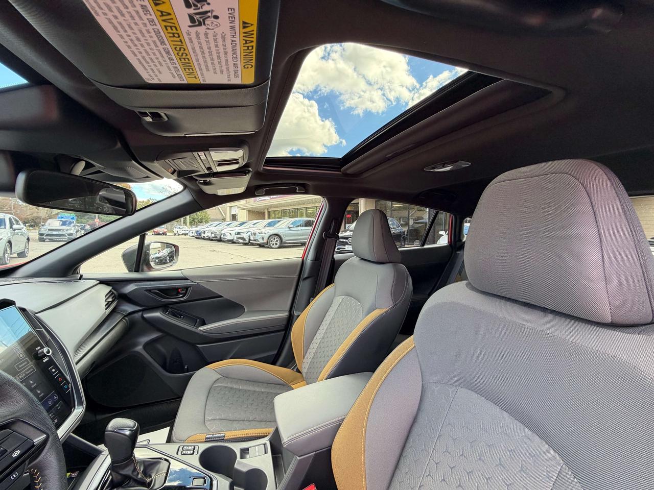 2024 Subaru Crosstrek ONYX/PWR ROOF/HEATED SEATS/BACK UP CAM/CALL PICTON Photo