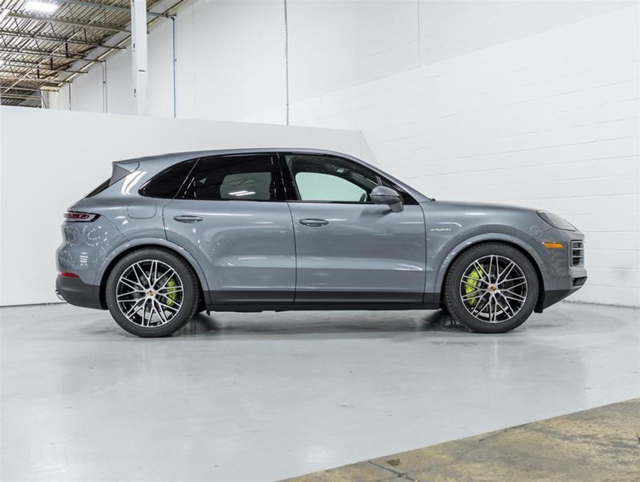 2026 Porsche Cayenne  Photo