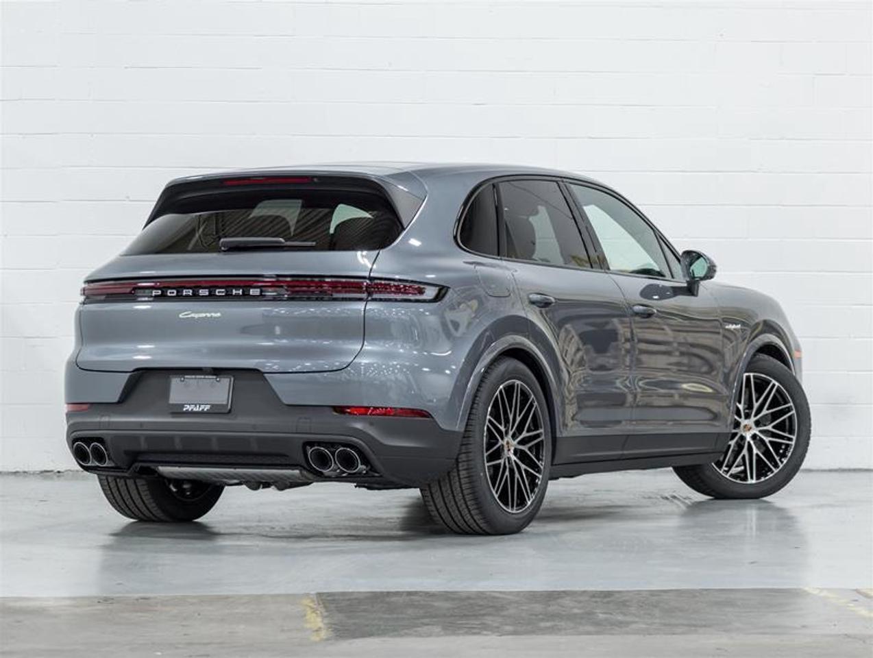 2026 Porsche Cayenne  Photo