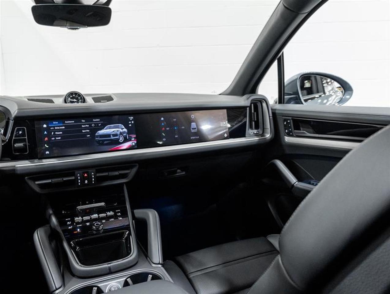 2026 Porsche Cayenne  Photo