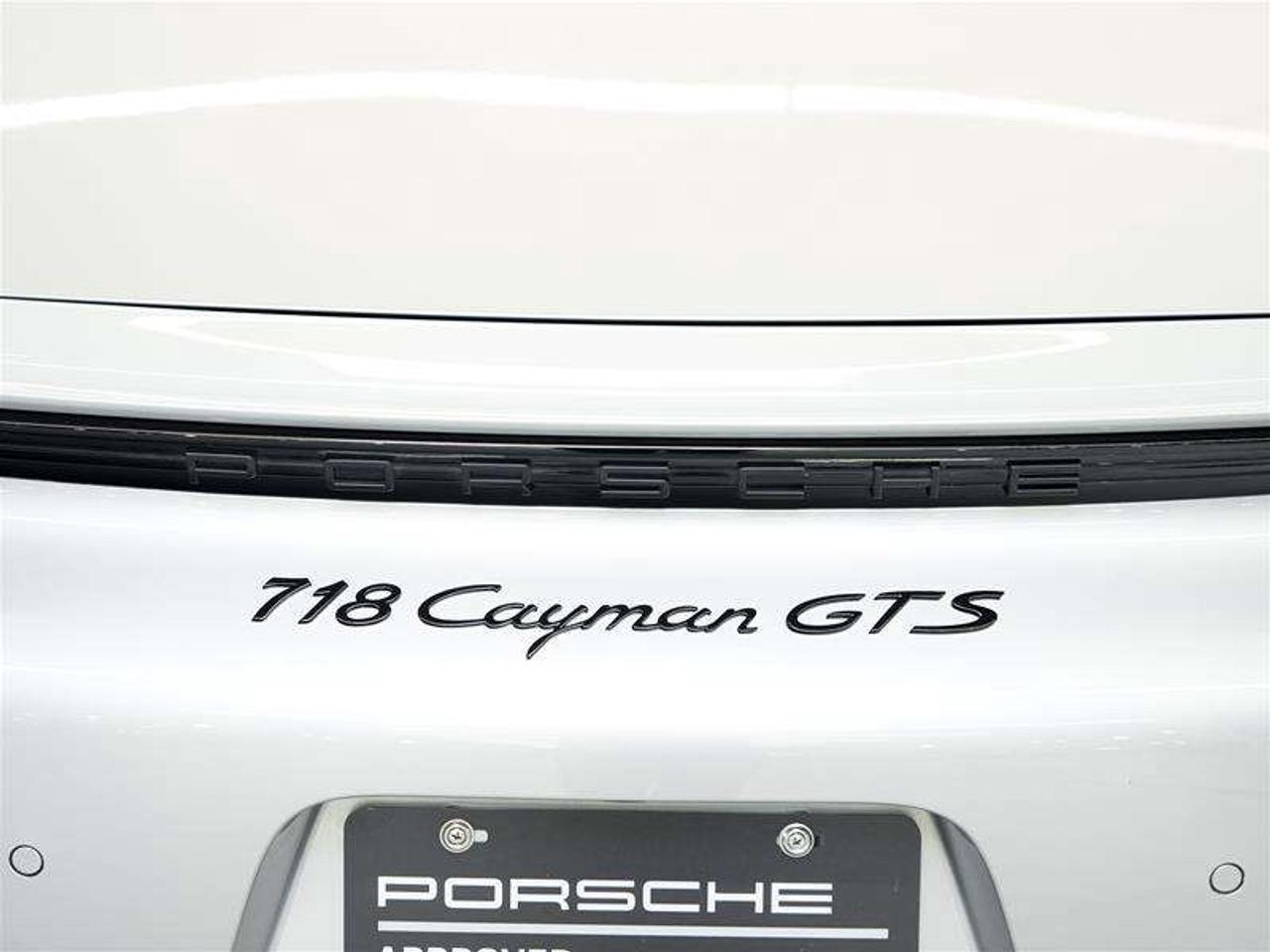 2024 Porsche 718 Cayman GTS 4.0 Coupe Photo