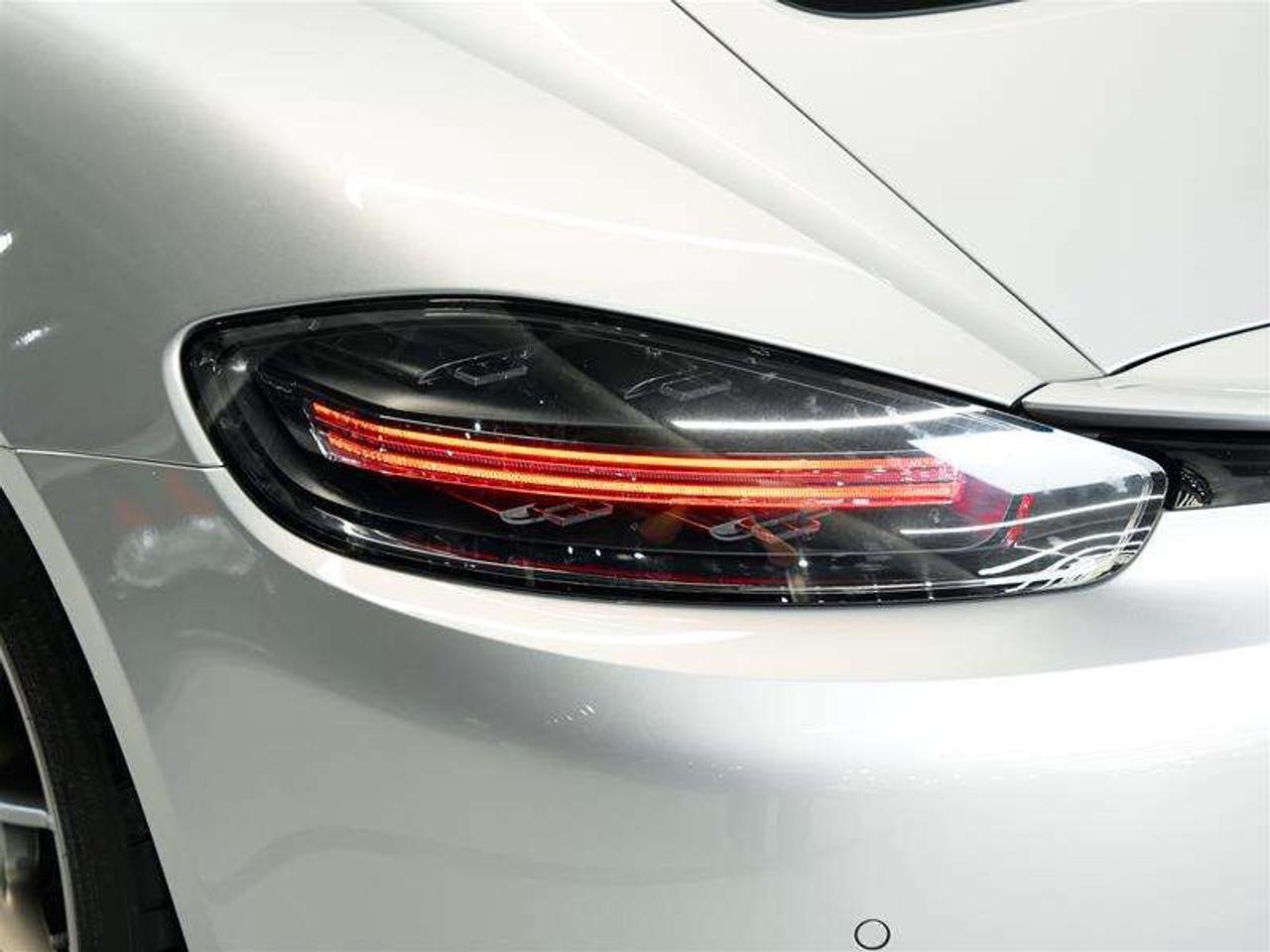 2024 Porsche 718 Cayman GTS 4.0 Coupe Photo