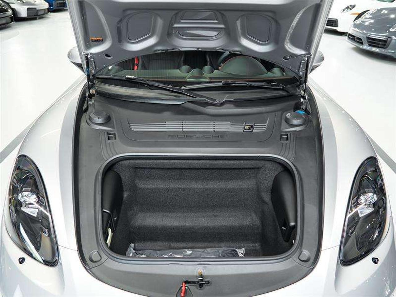 2024 Porsche 718 Cayman GTS 4.0 Coupe Photo