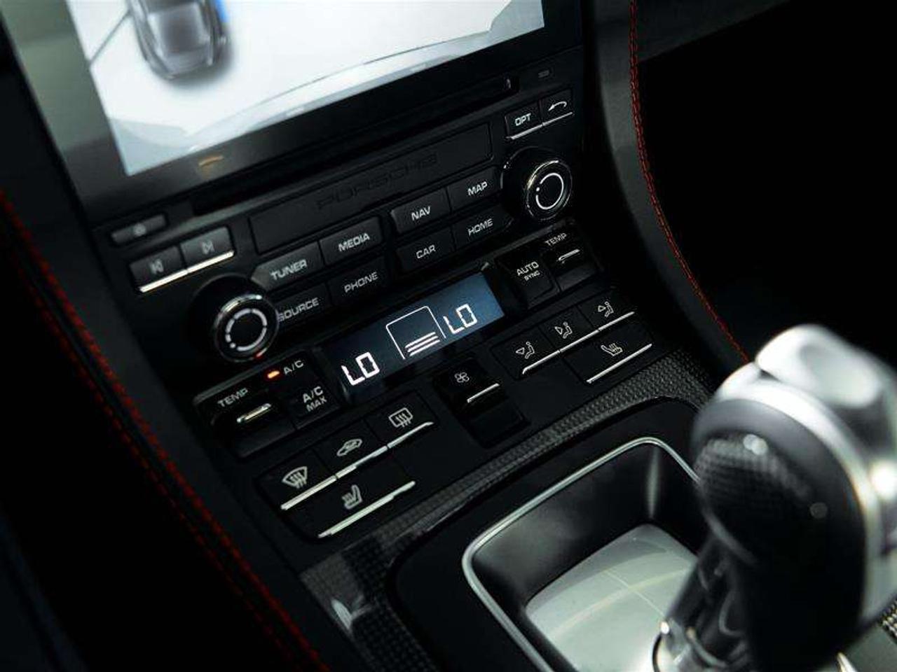 2024 Porsche 718 Cayman GTS 4.0 Coupe Photo