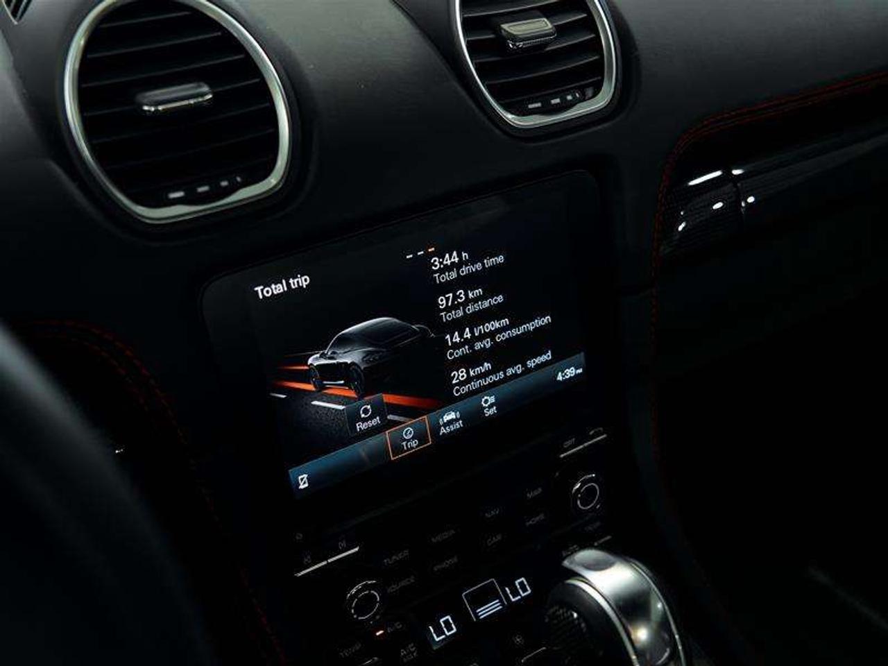 2024 Porsche 718 Cayman GTS 4.0 Coupe Photo