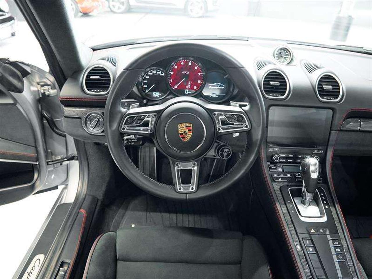 2024 Porsche 718 Cayman GTS 4.0 Coupe Photo