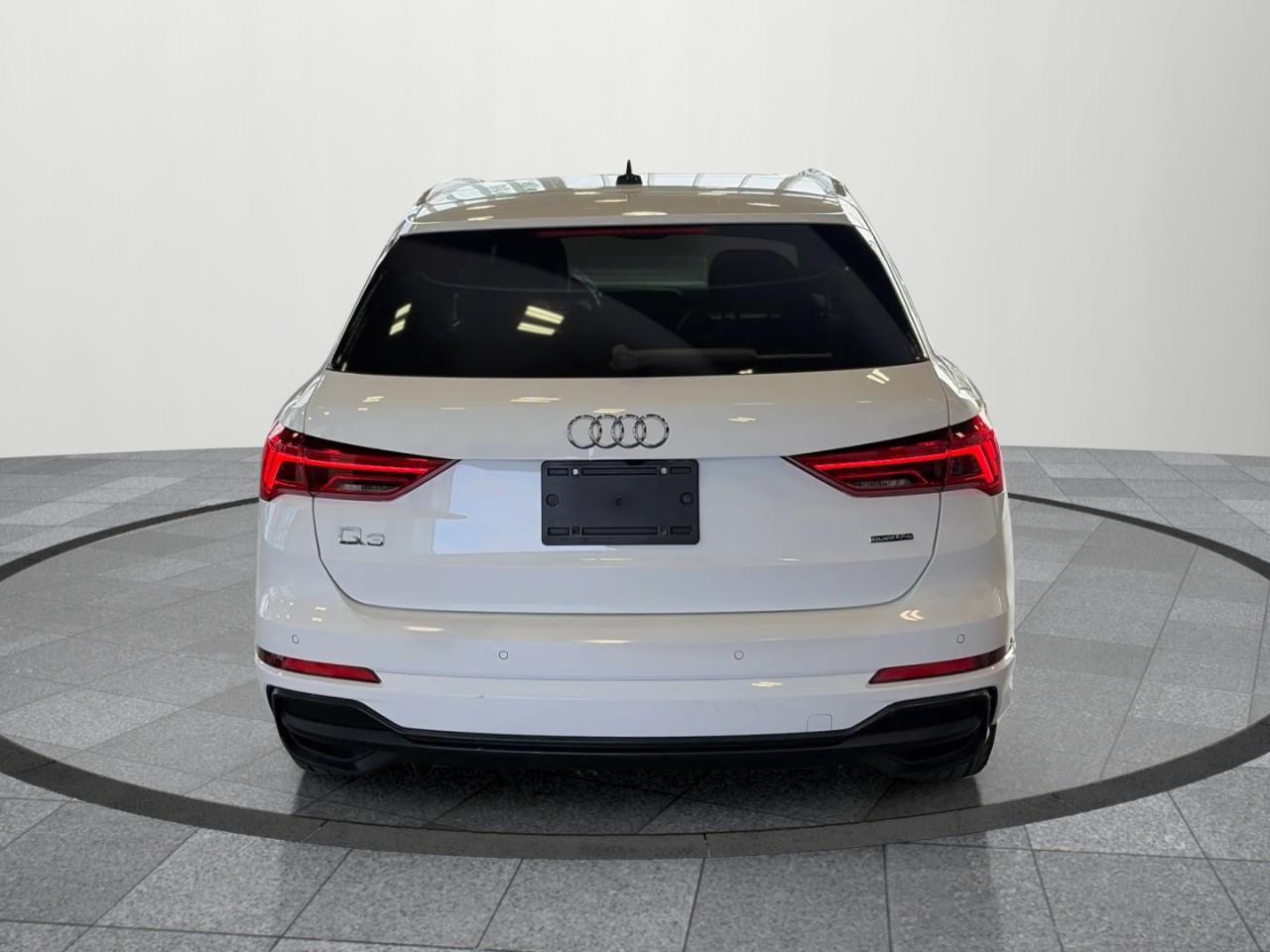 2019 Audi Q3 2.0T Technik 4dr All-wheel Drive quattro Sport Utility Photo
