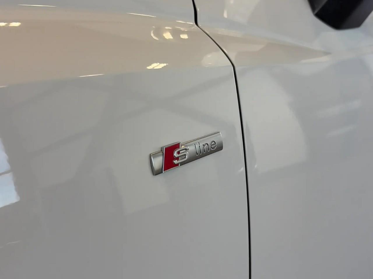 2019 Audi Q3 2.0T Technik 4dr All-wheel Drive quattro Sport Utility Photo