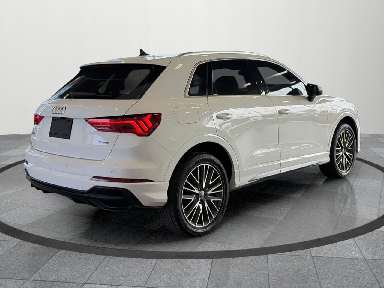 2019 Audi Q3 2.0T Technik 4dr All-wheel Drive quattro Sport Utility Photo