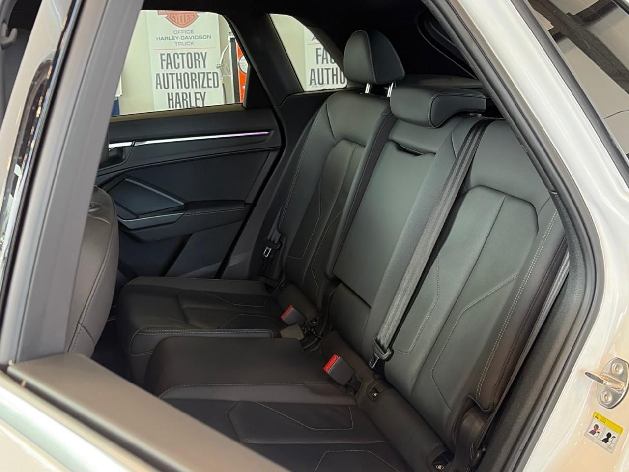 2019 Audi Q3 2.0T Technik 4dr All-wheel Drive quattro Sport Utility Photo