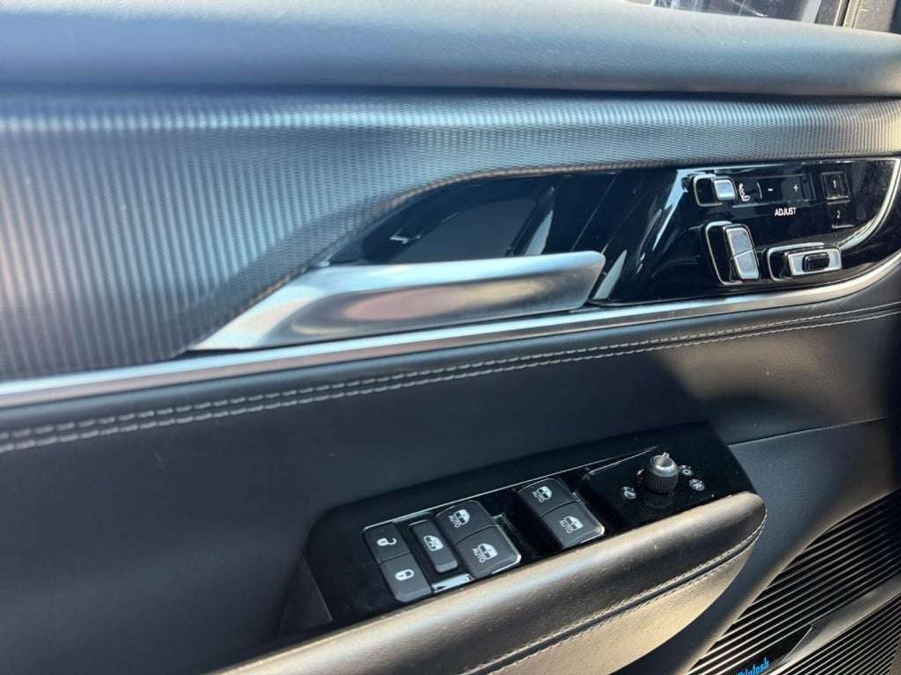 2023 Jeep Grand Wagoneer Series II Obsidian 4WD   Matte PPF Included Photo