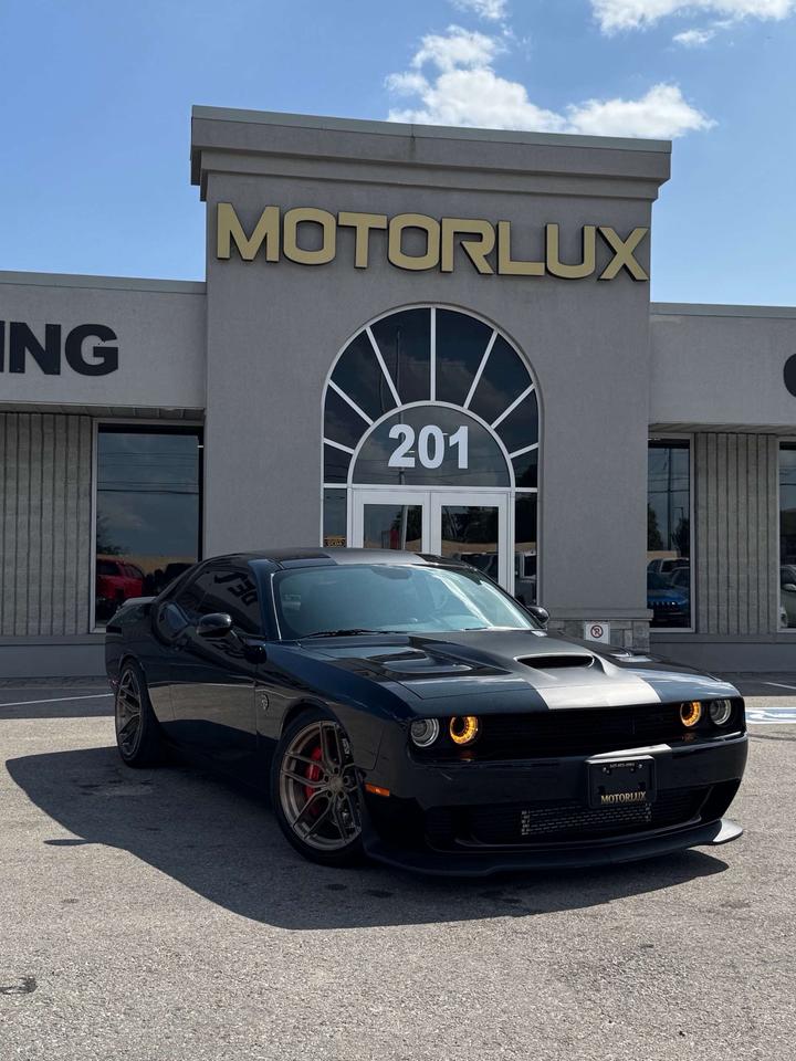 2015 Dodge Challenger 2DR CPE SRT HELLCAT Photo