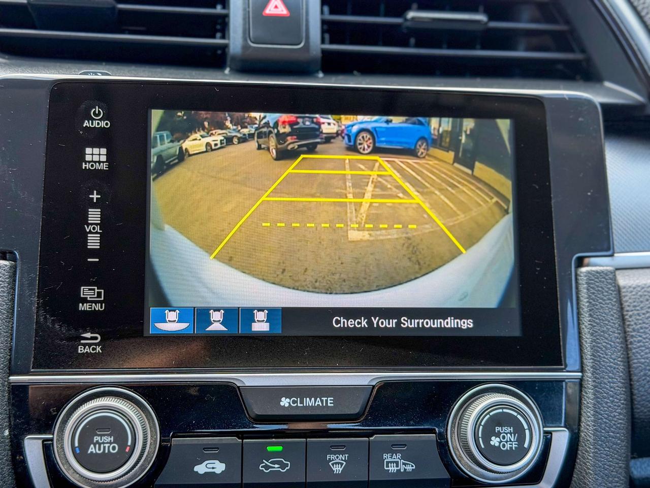 2017 Honda Civic LX   LOW KM   ECON   CAMERA   APPLE CARPLAY Photo