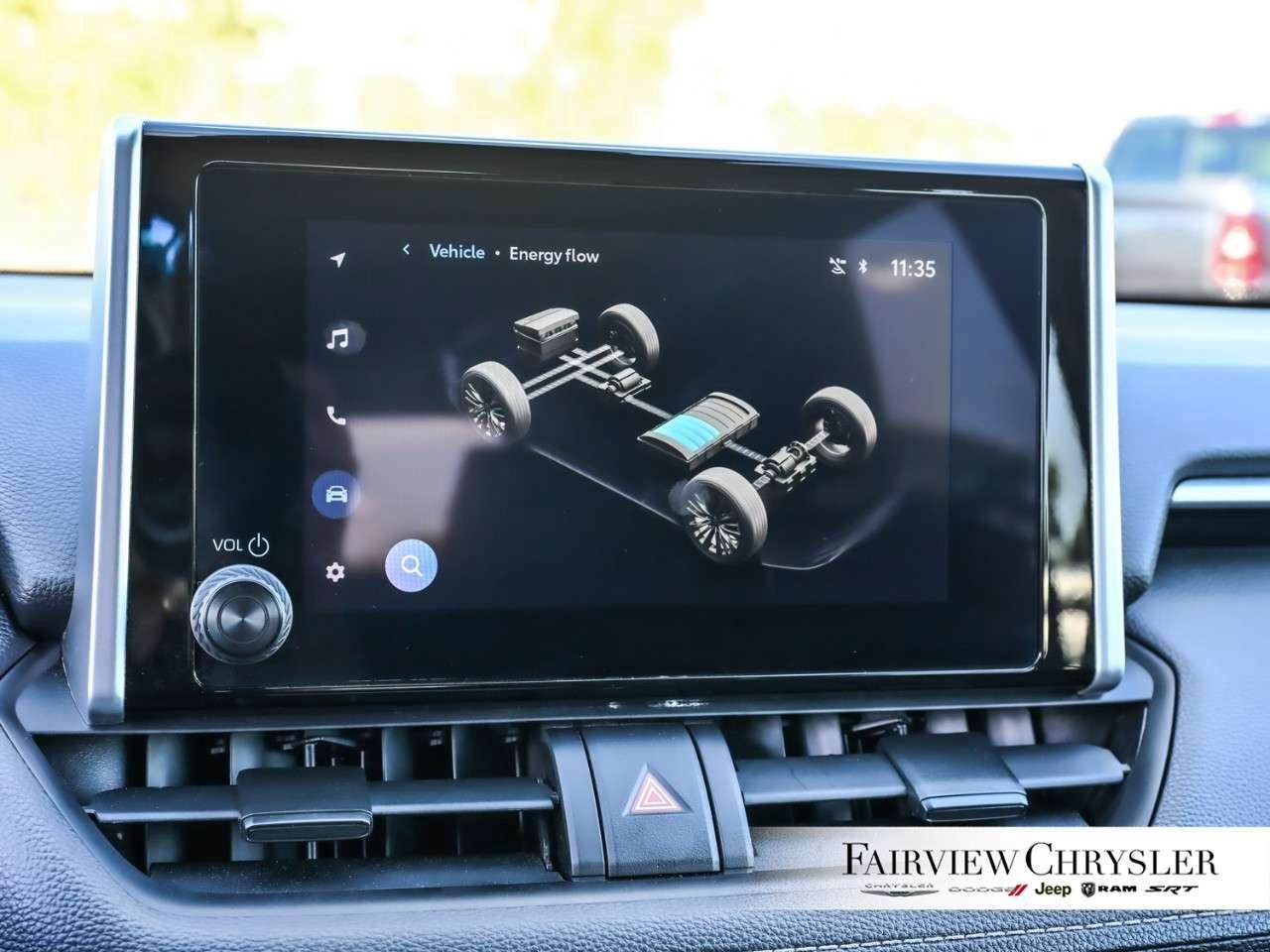 2025 Toyota RAV4 Hybrid XLE AWD HYBRID   SUNROOF   BLIND SPOT   HEATED SEATS   CARPLAY   POWER TAILGATE Photo