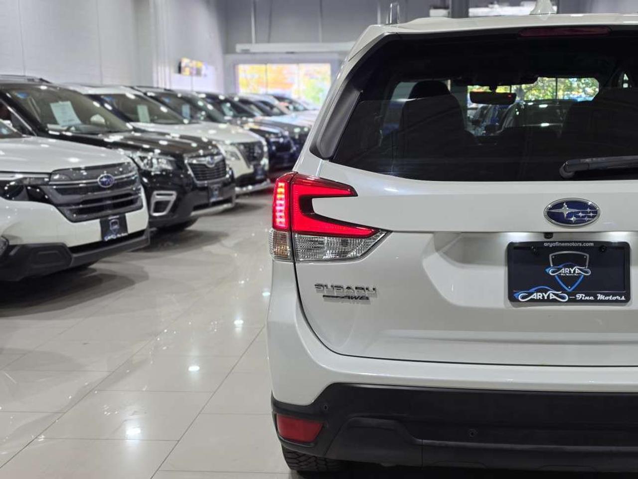 2022 Subaru Forester Limited AWD w/ Eyesight Technology  One Owner Excellent Service Records AdaptiveLane Departure Assist RAB Leather Photo
