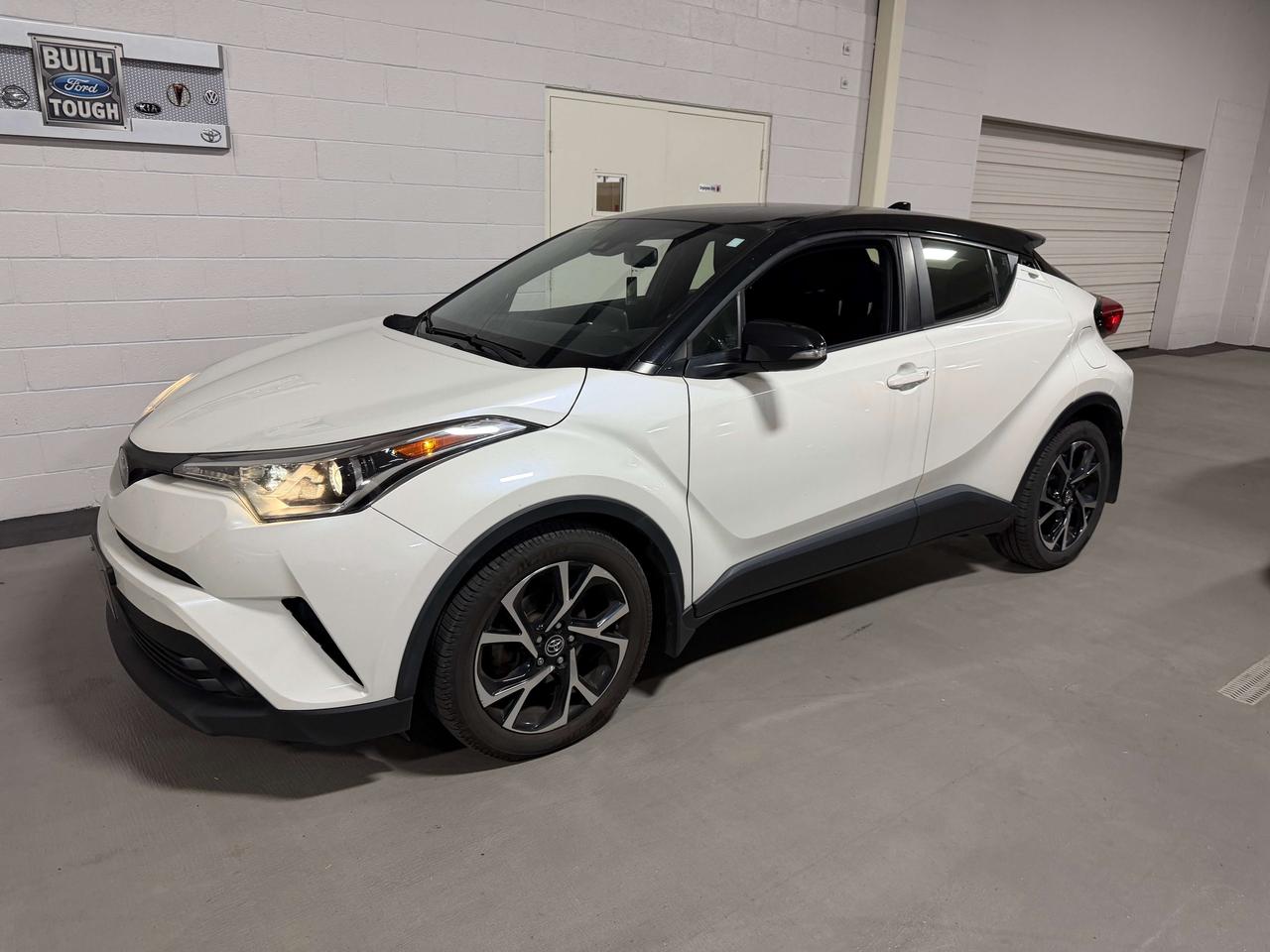 2019 Toyota C-HR XLE 4 CYL APPLE CAR PLAY SERVICED @ TOYOTA Photo