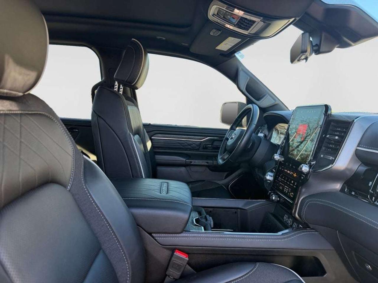 2025 RAM 1500 Limited 4WD Photo