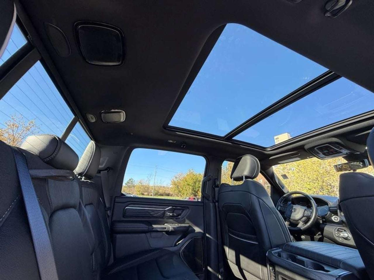 2025 RAM 1500 Limited 4WD Photo