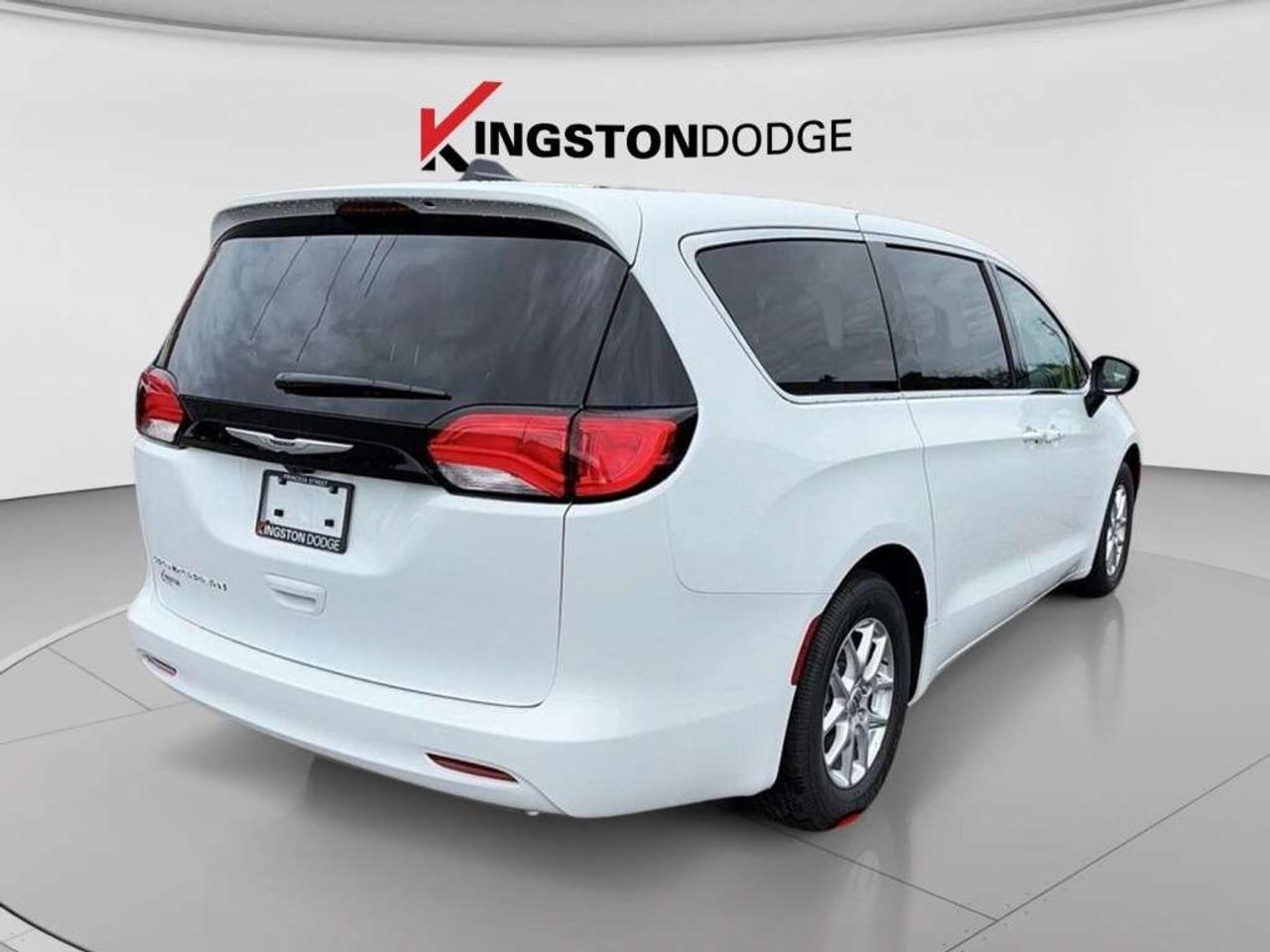 2024 Chrysler Grand Caravan SXT   Customer Shuttle Van Photo
