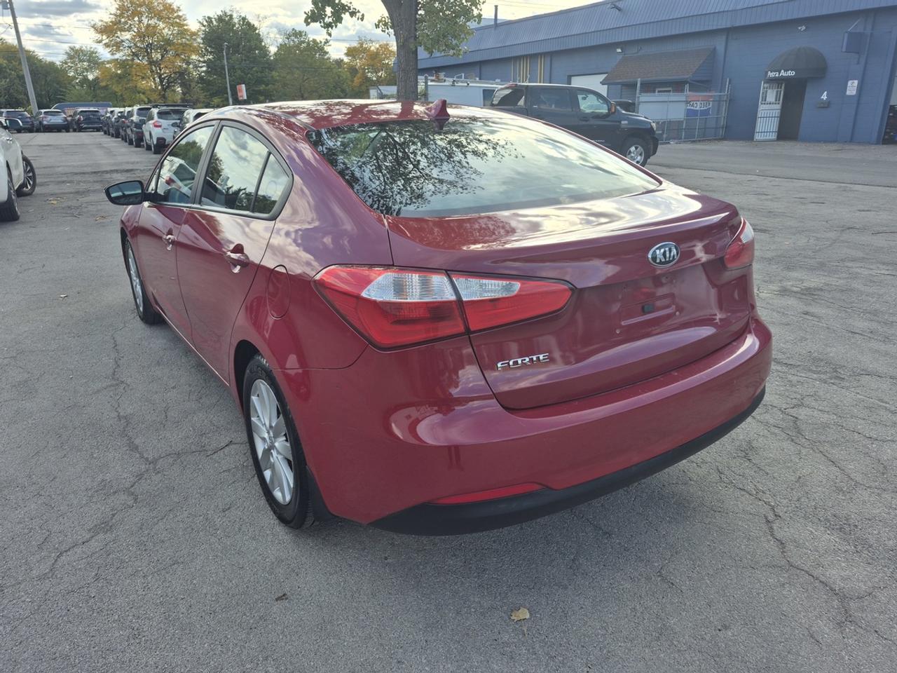 2015 Kia Forte LX Photo